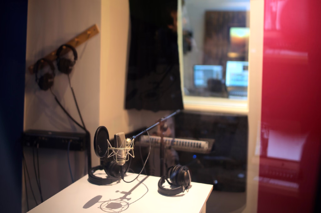 cellule son studio post-production Bruxelles ADN Studio